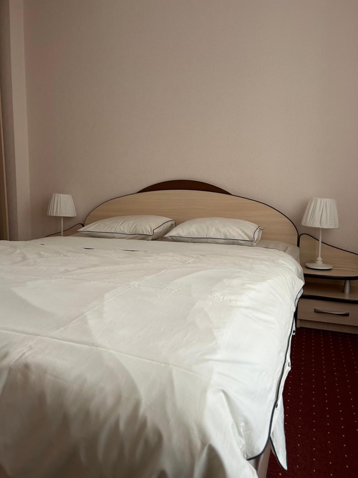 Apartamenti Bulvaris Alūksne Esterno foto
